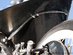 FORD FORD 1930 Model A Roadster de-luxe