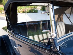 FORD FORD 1930 Model A Roadster de-luxe