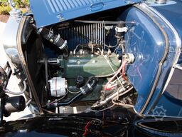 FORD FORD 1930 Model A Roadster de-luxe