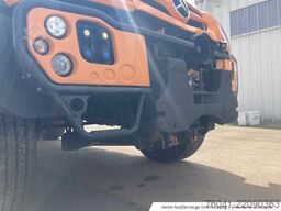 Mercedes-Benz Unimog U 530