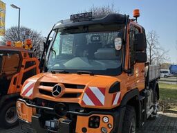 Mercedes-Benz Unimog U 319