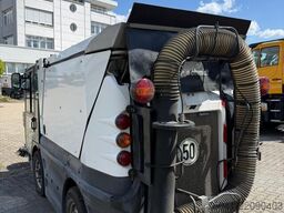 Schmidt Kompaktkehrmaschine Swingo 200+