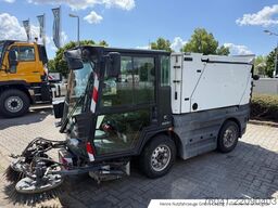 Schmidt Kompaktkehrmaschine Swingo 200+