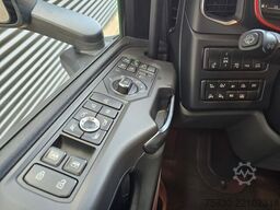 Scania S660 V8 6X2 BOOGIE / RETARDER / FULL AIR / 2 TANKS
