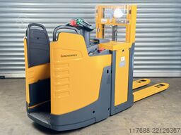 Jungheinrich ERD 220 - Service Neu  nur 3.995 Std. Batterie 80%