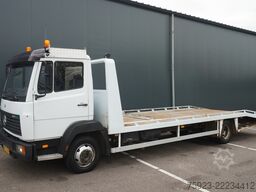 Mercedes-Benz 814 machine transporter truck