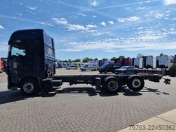 DAF XF 530 6X2 - steel / air - steering axle - WB 4...