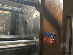 KraussMaffei KM 250-2000 CX Blue Power