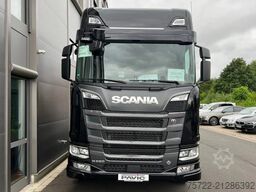 Scania R590 6x4 BL Plattform / Kran TAJFUN LIV L150Z