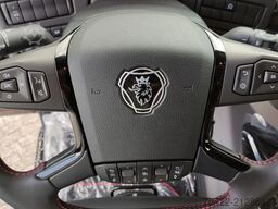 Scania R590 6x4 Kurzholz TAJFUN LIV oder EPSILON