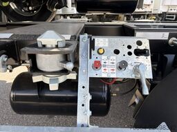 D-Tec D-TEC VCC-01 CONTAINERCHASSI, MITTEL-UND HECKAUSSCHUB, LIFTACHSE, ADR BESCHEINIGUNG
