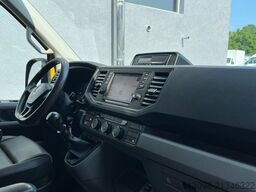 VOLKSWAGEN CRAFTER 2.0TDI 8 SITZE TEMPOMAT KLIMA AHK 1.HAND