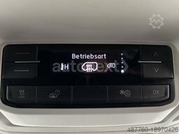 VOLKSWAGEN Crafter 35 MAXI *ROLLSTUHL-LIFT* 9-SITZE (0138)