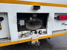 Renault D 320 6x2 HIAB KRAAN + RETARDER 138.000km