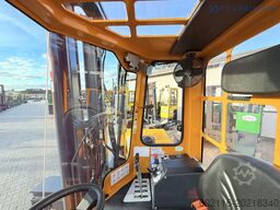 Combilift C3000 GAS DUPLEX 4500 FREE LIFT CABIN