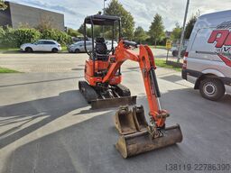 Kubota U17-3α