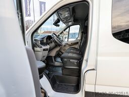 Maxus DELIVER 9