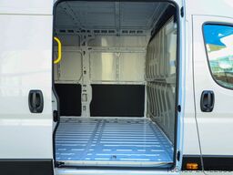 Peugeot Boxer KA 435 L4H2 BlueHDi 180 AT KLIMA BT PDC