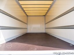 FUSO Canter e 7C18e Koffer LBW 200km Reichw Klima LED