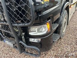 Scania S580 6x4 box truck w/ refrigerator, freezer and he