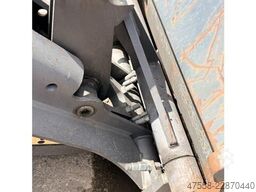 AHLMANN AX 700