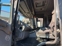 SCANIA P94 GB 4x2 NA 230 Kehrmaschine