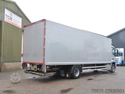 Mercedes-Benz Antos 2135 4X2 2018 BOX 9m + HEATING