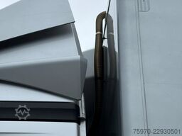 Mercedes-Benz Antos 2135 4X2 2018 BOX 9m + HEATING