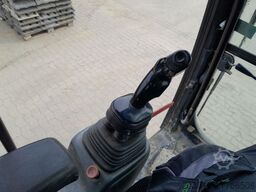 LIEBHERR A918 Compact Litronic Mobilbagger 18 T *Schnellw