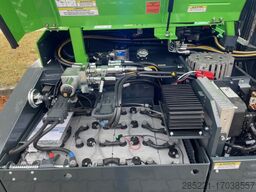 Combilift CBE3000 4-Wege Stapler