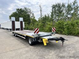 Möslein T 3-9,20 F  3 Achs Tieflader mit gerader Ladefläche 9 m, Neufahrzeug