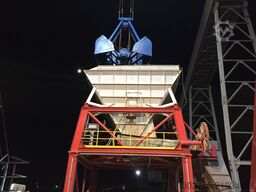 Caterpillar 330 Clamshell Bucket