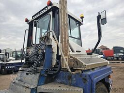 TERBERG RT283 / TERMINAL TRACTOR 4X4/ TURNING CHAIR. /A...