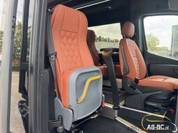 MERCEDES-BENZ 519 STORM 21 SITZE GROSSEN KOFFER