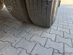 Volvo FM12 420 4X4 Kran MKG 300 bis 24 Meter