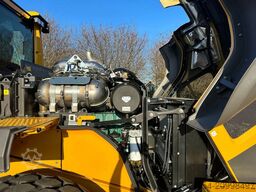 Arnold Werkzeugmaschinen GmbH & Co. KG Arnold Werkzeugmaschinen GmbH & Co. KG Arnold Werkzeugmaschinen GmbH & Co. KG