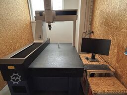 Mitutoyo Manual CMM Crysta-Plus M 7106