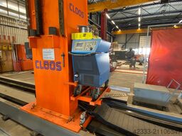 Cloos Qirox Roboter auf Bodenfahrbahn