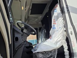 Iveco X WAY 260T50