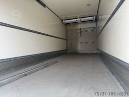 MAN 12.250 + Anhänger Durchlade