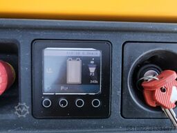 R. Krommenhoek & Zn R. Krommenhoek & Zn R. Krommenhoek & Zn