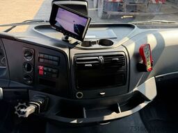 MERCEDES-BENZ ATEGO 821 L Kühlkoffer 4,30 m LBW 1 T*MITSUBISHI