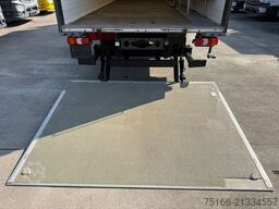 MERCEDES-BENZ ATEGO 821 L Kühlkoffer 4,30 m LBW 1 T*MITSUBISHI