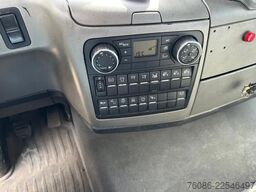 MAN TGS 35.400 8X4  !!TRIPLE!!  24tm KRAAN/HAAKARM!...
