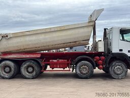 Iveco Eurotrakker 260 E32 (GRAND PONT / LAMES / POMPE...