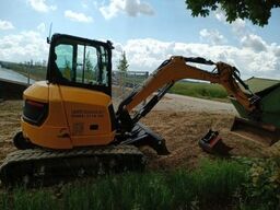 JCB 50 Z2 Diesel 5t + 3 Löffel