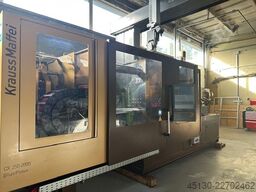 KraussMaffei KM 250-2000 CX Blue Power mit dem Robote
