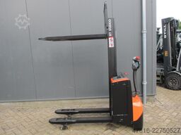 TOYOTA SWE 080L