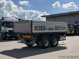Schwarzmüller Z2 2-Achs 2-Seitenkipper