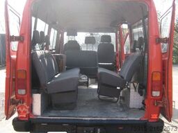 MERCEDES-BENZ 310 D-KA hoch/lang Feuerwehr LKW 9-Sitzer Servo